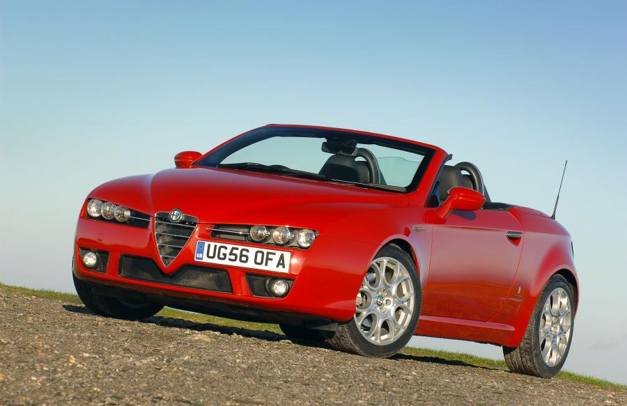 Alfa Romeo Spider (939E) 2007 года  (UK) (фото 5 из 38)